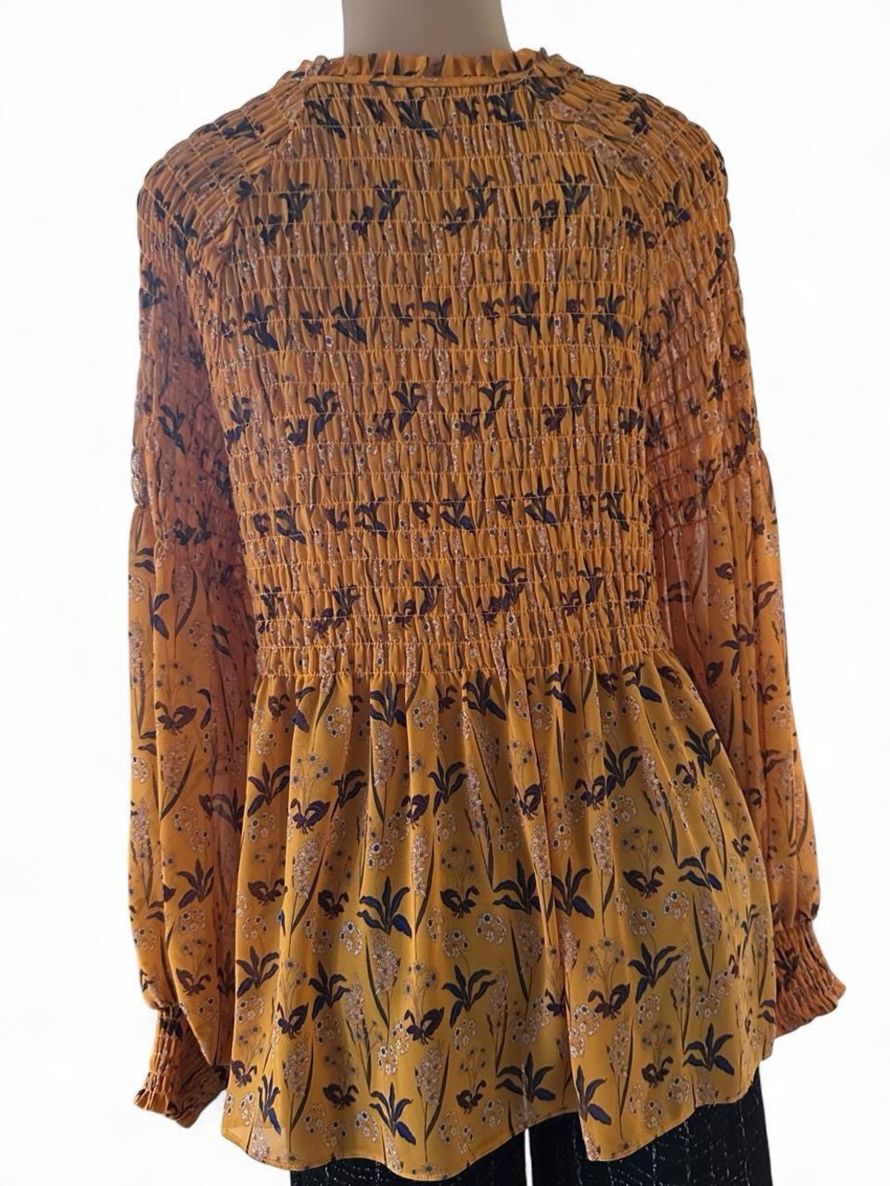 Rose & Olive yellow Mustard Floral Smocked balloon sleeves top - Picture 5 of 6